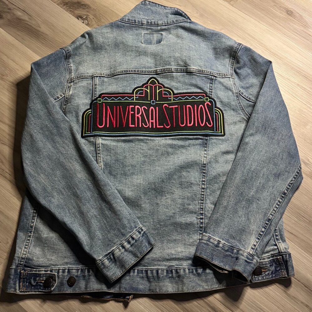 (L) Universal Studios Orlando Retro Marquee Logo Denim Jacket